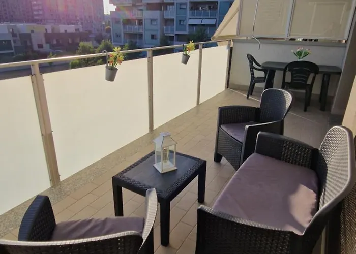 Adriano Park View Апартаменты *