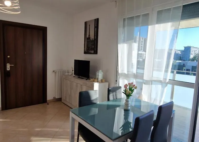 Апартаменты Adriano Park View *